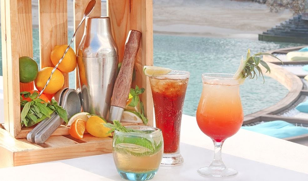 alcohol and liquor